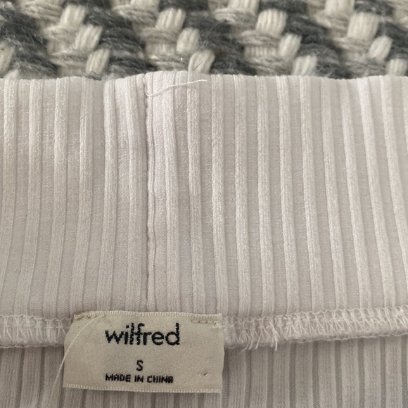 Wilfred off the shoulder, bodycon shirt - Picture 3 of 3